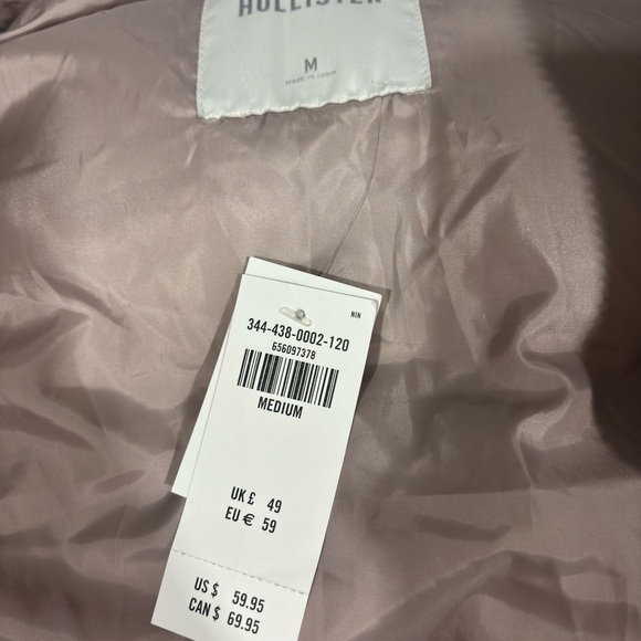 Hollister beige leather Puffer Vest - Picture 2 of 3